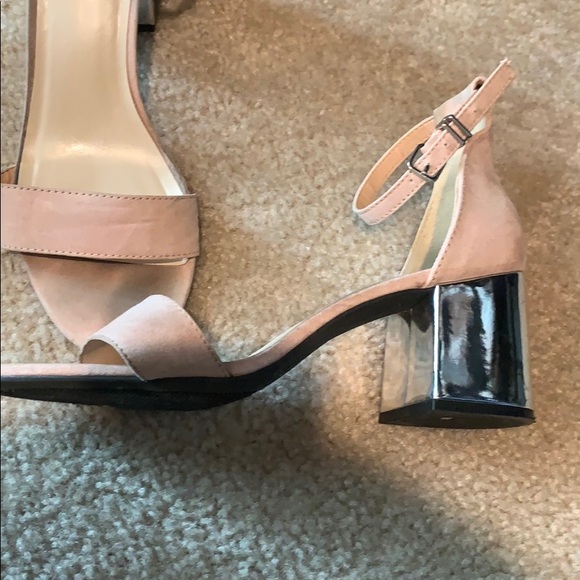 Small Heel Sandals - Cream - Picture 3 of 4